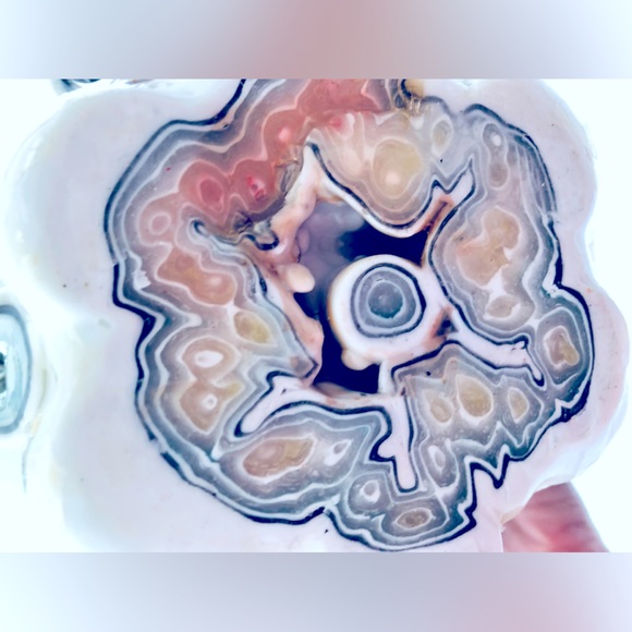 Handmade Carved Candle White with shades of green & shell, pink 12.5" h x 5.5"w - Picture 13 of 14